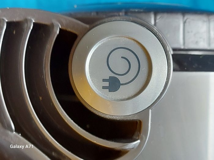 DYSON DC19 T Multifloor Vacuum Cleaner, in perfect working order
