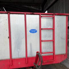 Johnstone 8 tonne grain trailer