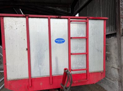 Johnstone 8 tonne grain trailer/cattle trailer