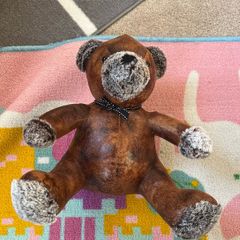 Bear door stop