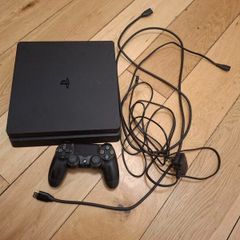 PS4 Slim with 1 controller