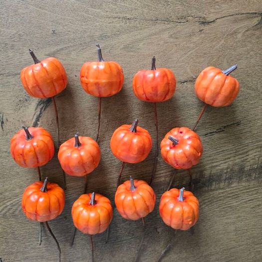12 pumpkin picks - Halloween Autumn