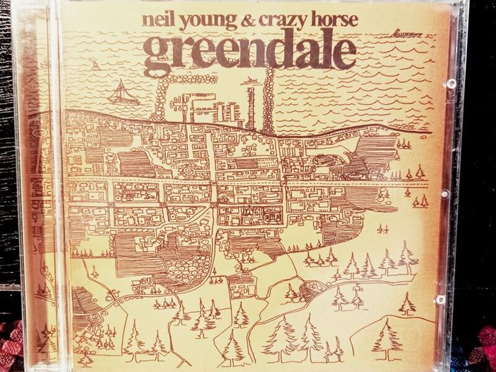 2003. Neil Young And Crazy Horse. Greendale. CD.