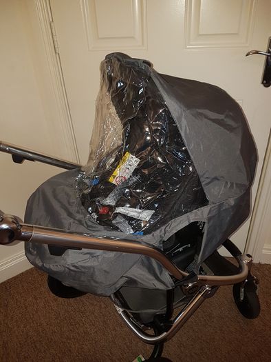 Britax Affinity Travel System 3 in 1 + Extras