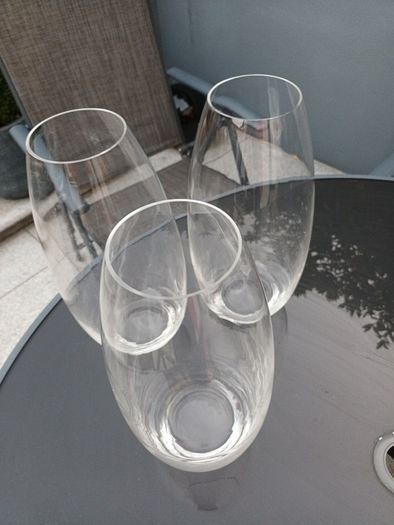 3 x glass vases Brand new 2 left