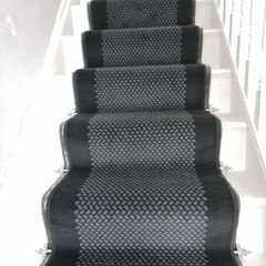 Stair carpet runner