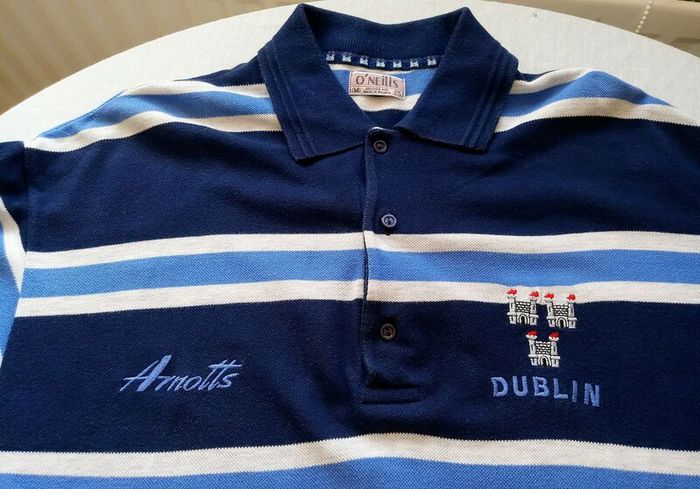 Vintage Dublin GAA O'Neills Top/Jersey Size M
