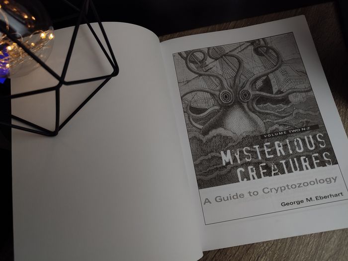 Mysterious Creatures: A Guide to Cryptozoology ! Volume 1 + 2 ! Complete ! VERY RARE ! 2013 ! by CFZ Press !