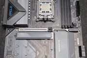 Eagle X870 WiFi7 + Ryzen 7 9800X3D Bundle Set