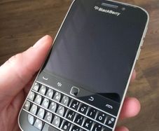Blackberry classic q20