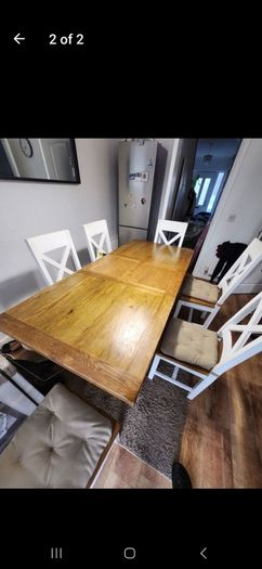 Solid oak table and 6 chairs