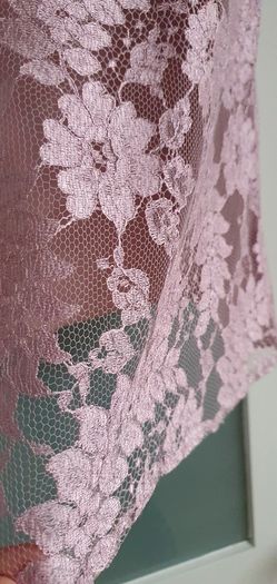IN VOGUE mauve lace overlay skirt Sz 12 (Fit 10-12UK)