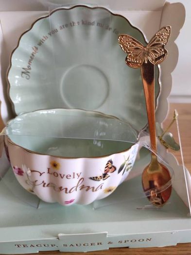 Teacup& saucer&spoon