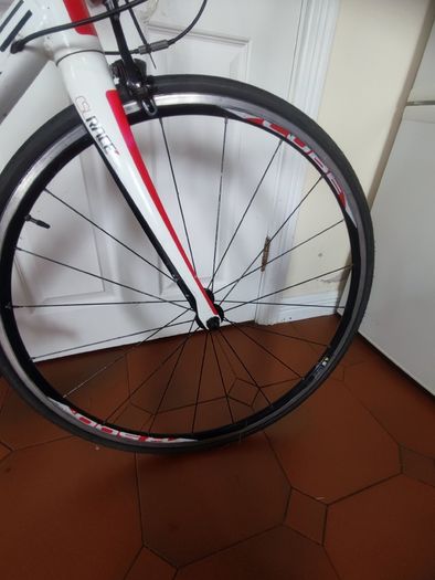 Cube Peloton Road Bike