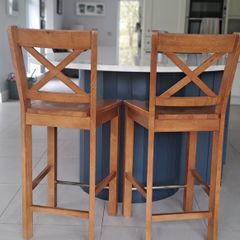 Bar stool