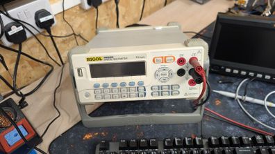 Rigol DM3058E Bench Multimeter