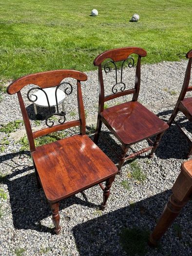Table and chairs