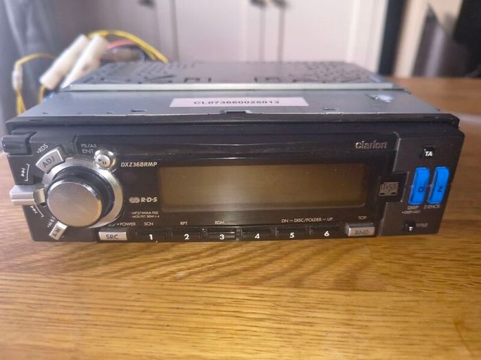 clarion car radio