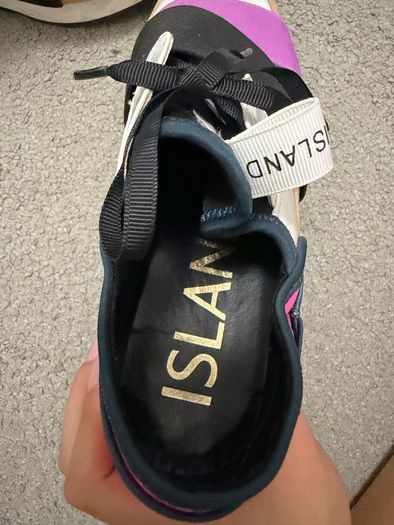 River Island Colorblock Elastic Strap Low-Top Sneakers - Multi-Tone Accent Slip-On Trainers