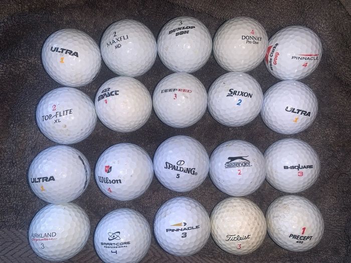 20 Mixed White golf balls