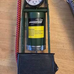 Foot pump