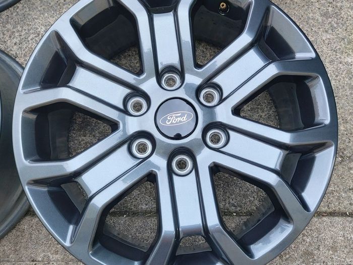 4 x Genuine Ford Ranger 18'' Alloy Wheels (Delivery miles only) Delivery