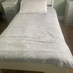 single bed