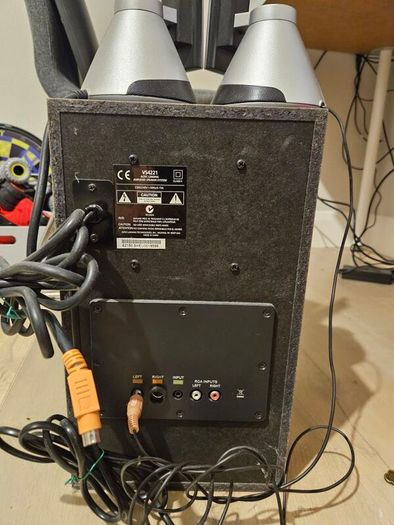 Altec Lansing VS4221 2.1 powered speaker system