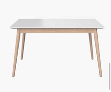BoConcept Dining Table