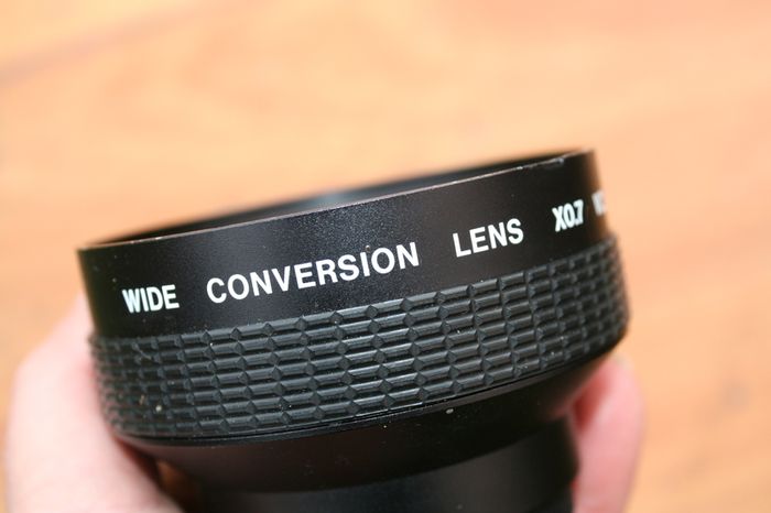 Sony VCL-0752B Wide Conversion Lens X0.7X with 52mm thread AUX