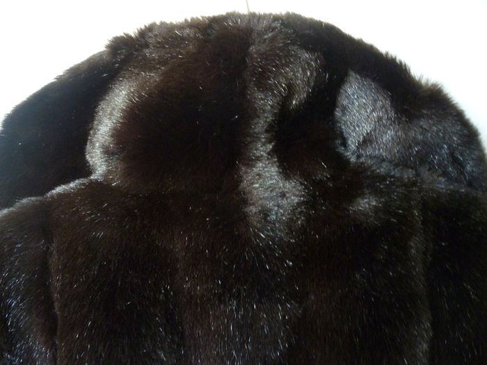 Faux Fur Jacket Coat Medium-Switzers Dublin- Excellent Condition Darkest Brown. LADIES. Beautiful quality.
