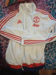 man utd lightwieght training top