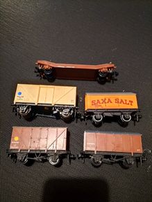 HORNBY DUBLO Railway Vans & Wagons
