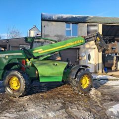 John Deere 3200 Telehandler