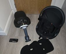 Professionally cleaned Besafe go Beyond 360 Car seat and isofix