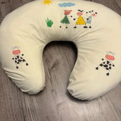 Nursing pillow