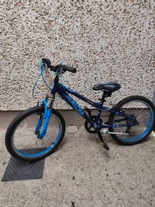 Apollo Slalom junior mountain bike with 20'' wheels