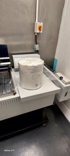shrinking wrapping machine