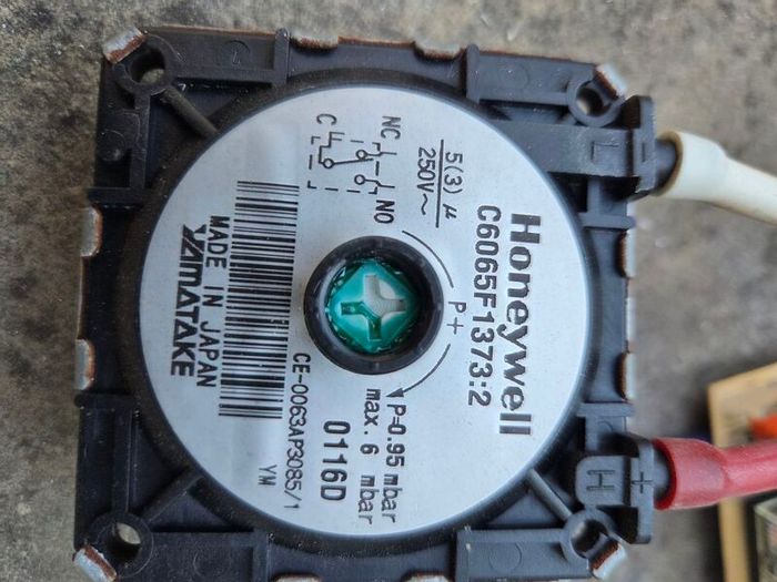 Air Pressure Switch (APS) from Ideal Classic boiler