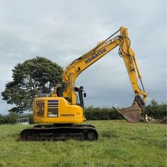 FOR HIRE-13 ton digger