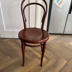 Thonet bistro chair