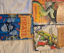 How to train your dragon books x 3