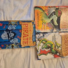 How to train your dragon books x 3