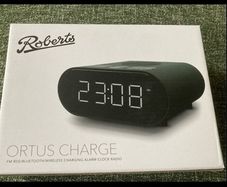 Roberts Radio / Optus Charge