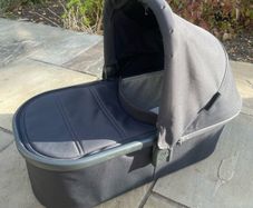 Uppababy vista V2 bassinet