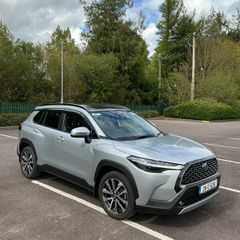 Toyota Corolla Cross Sol 2.0 Hybrid