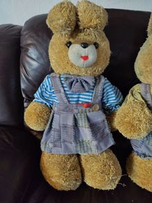 Two ornamental Bunnies