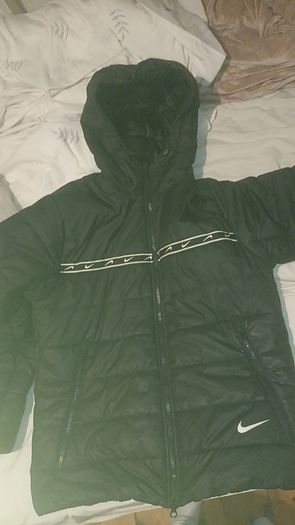 mens winter nike jacket medium