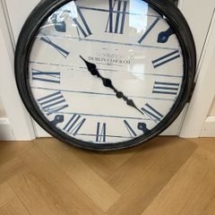Large Clock