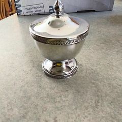 Silver candy dish or suger bowl 101 Gr. silver marked 800 silver